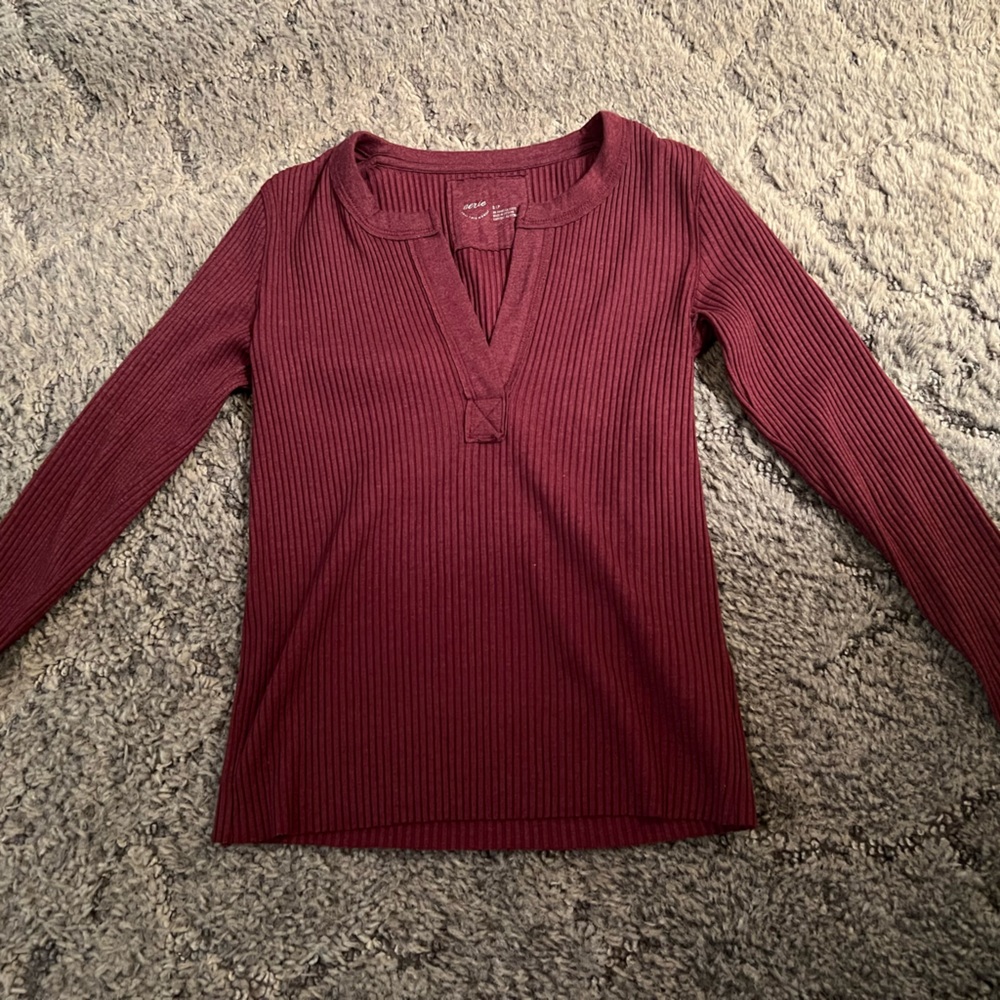 Aerie fireside long sleeve Henley